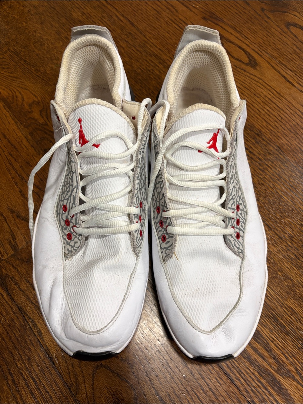 Nike Air Jordan Golf Shoes White/Red – Men’s Size 15 – No Insoles